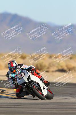 media/Jan-13-2025-Ducati Revs (Mon) [[8d64cb47d9]]/2-A Group/Session 5 (Turn 16)/